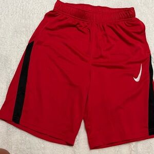Nike YXL shorts